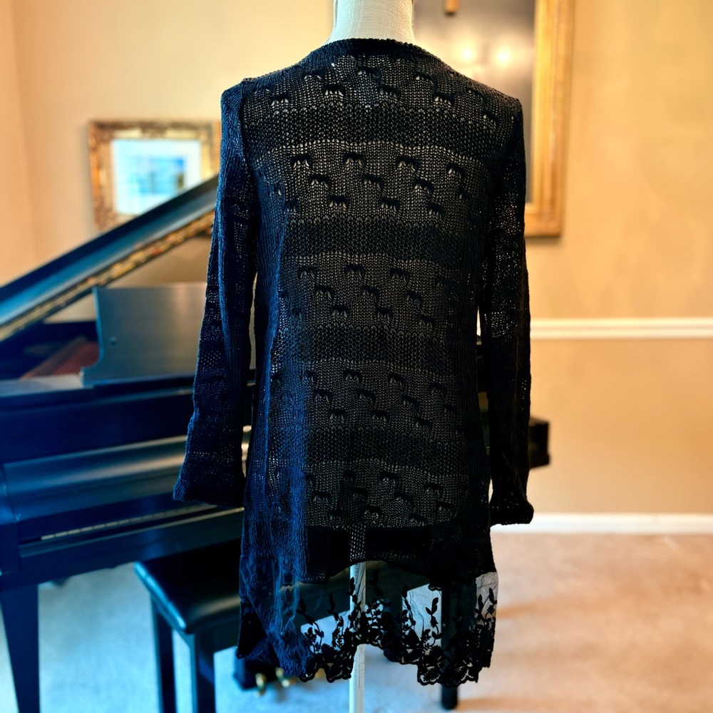Open-Front Black Lace-Hem Women's Cardigan - Picture 2 of 4